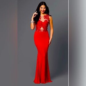 Red Formal long dress NWT